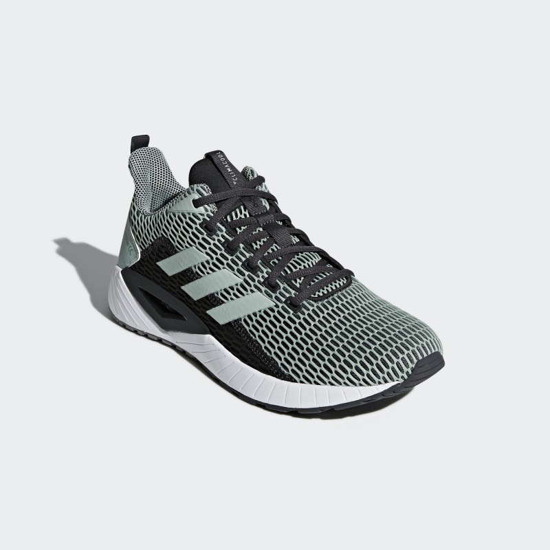 SEPATU LARI ADIDAS Questar CC