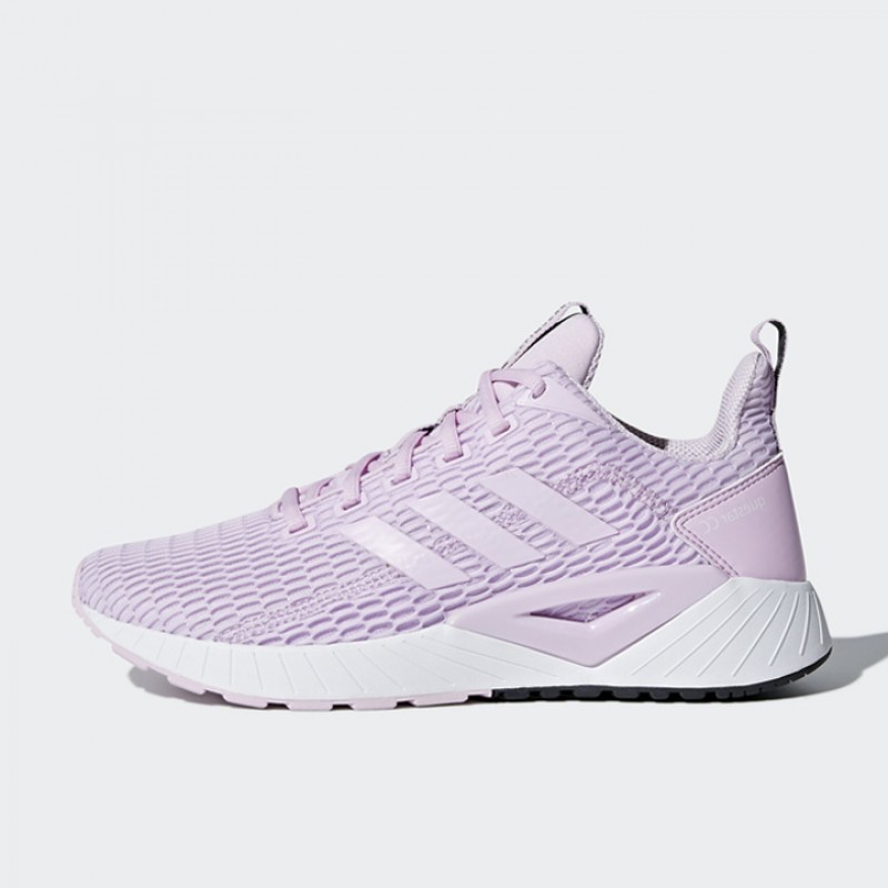 SEPATU LARI ADIDAS Wmns Questar CC