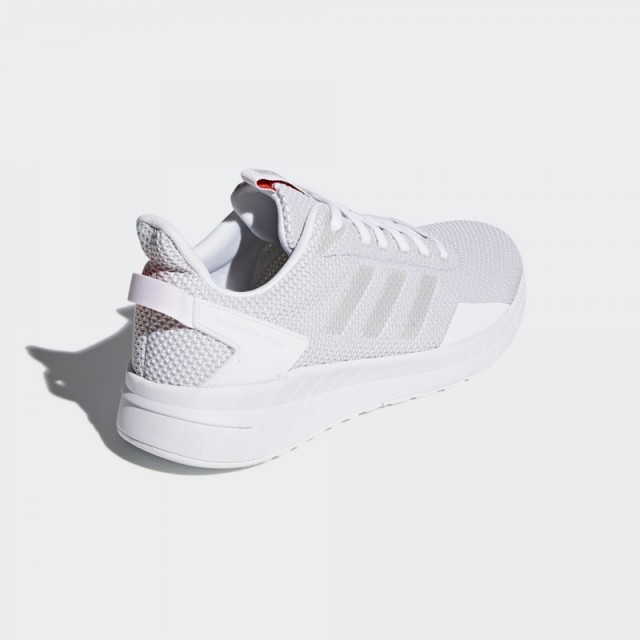 SEPATU LARI ADIDAS Questar Ride