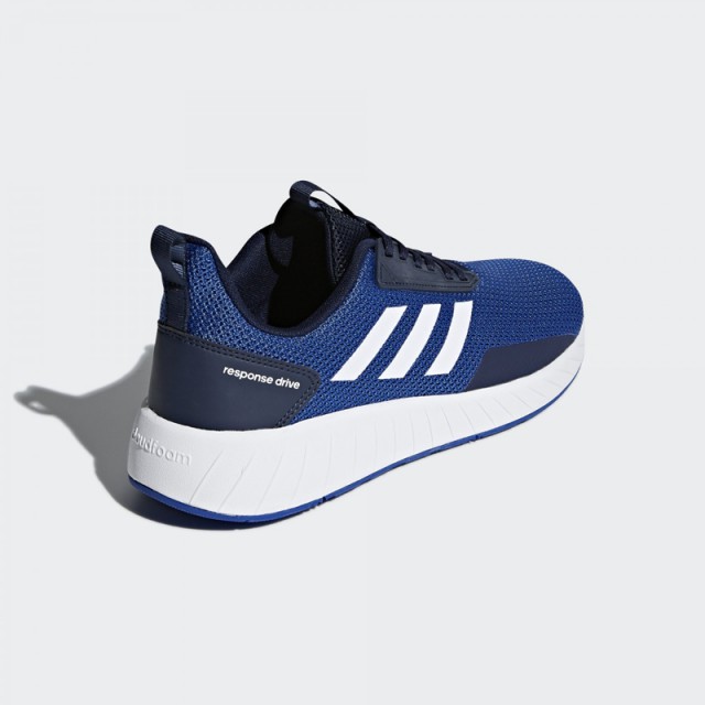 SEPATU LARI ADIDAS Questar Drive