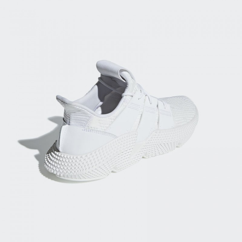 SEPATU SNEAKERS ADIDAS Prophere
