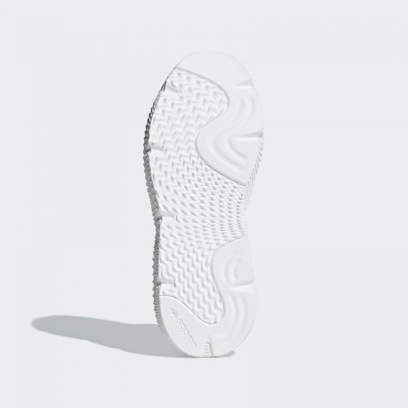 SEPATU SNEAKERS ADIDAS Prophere
