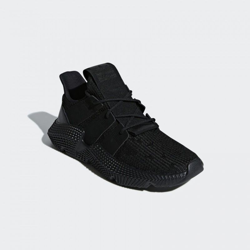 SEPATU SNEAKERS ADIDAS Prophere