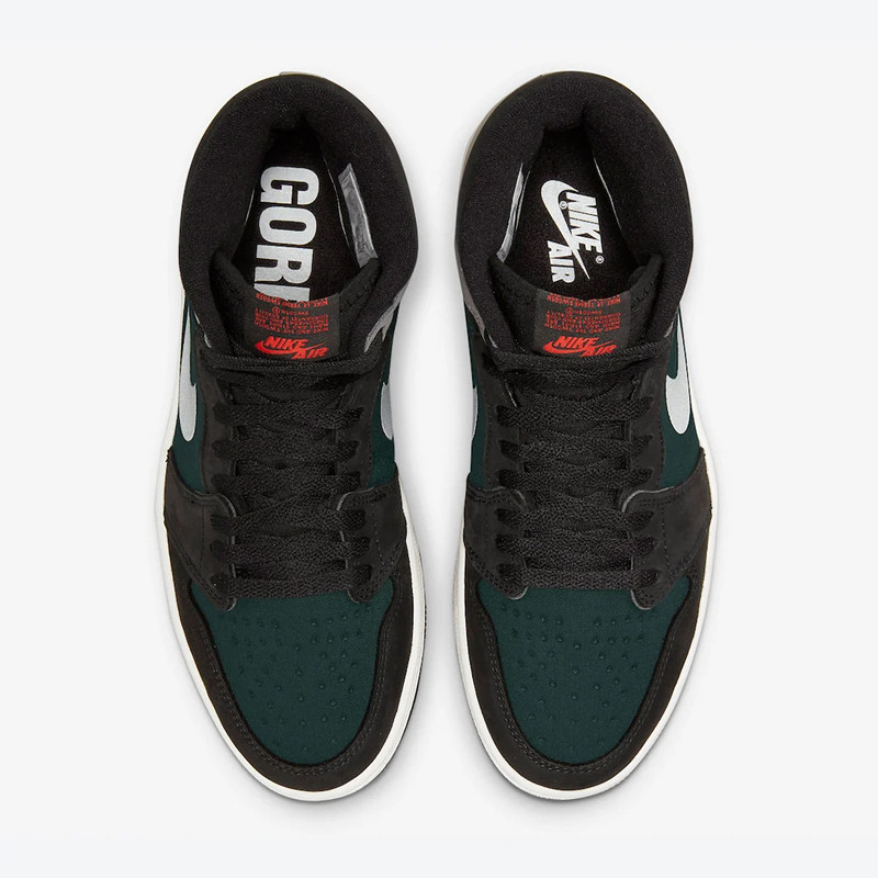 SEPATU SNEAKERS AIR JORDAN AJ 1 Element GORE-TEX