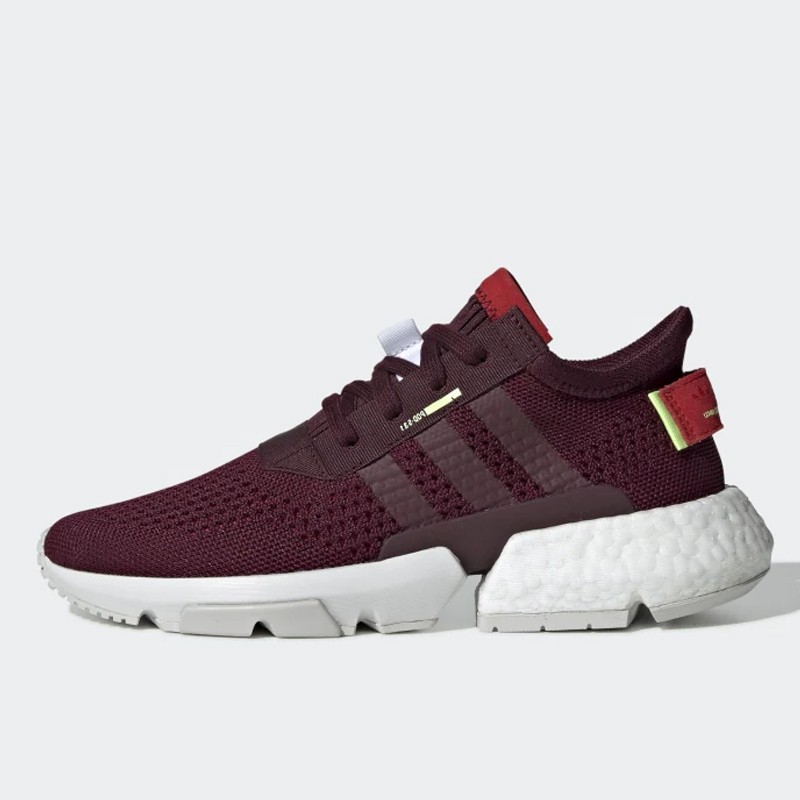 Sepatu Sneakers Adidas Wmns Maroon