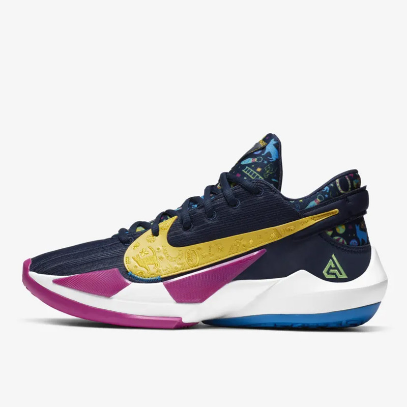 SEPATU BASKET NIKE Zoom Freak 2