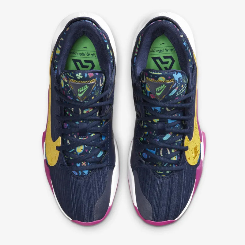 SEPATU BASKET NIKE Zoom Freak 2