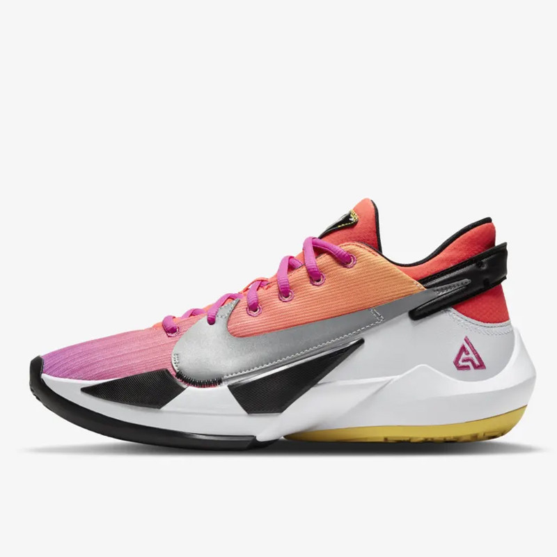 SEPATU BASKET NIKE Zoom Freak 2