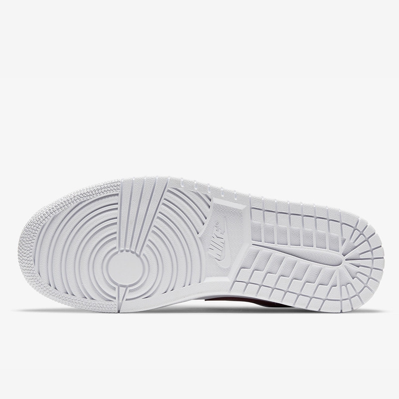 SEPATU BASKET AIR JORDAN Wmns AJ 1 Low