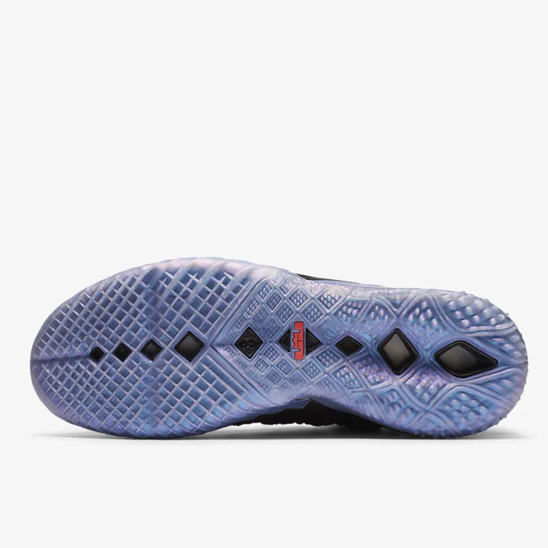 SEPATU BASKET NIKE LeBron 18 Kylian Mbappé Pack