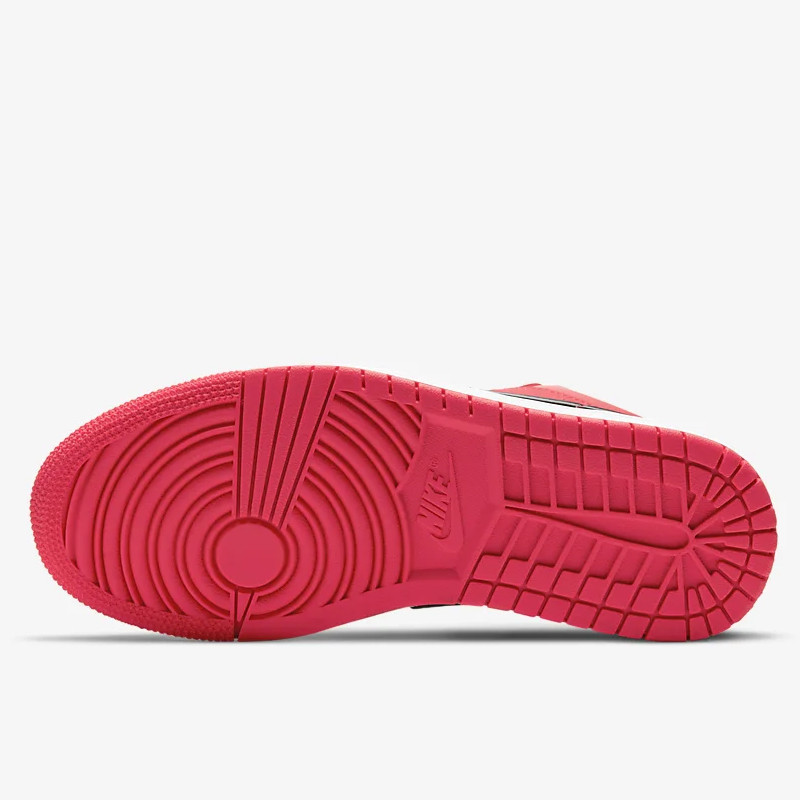 SEPATU BASKET AIR JORDAN Wmns AJ 1 Low