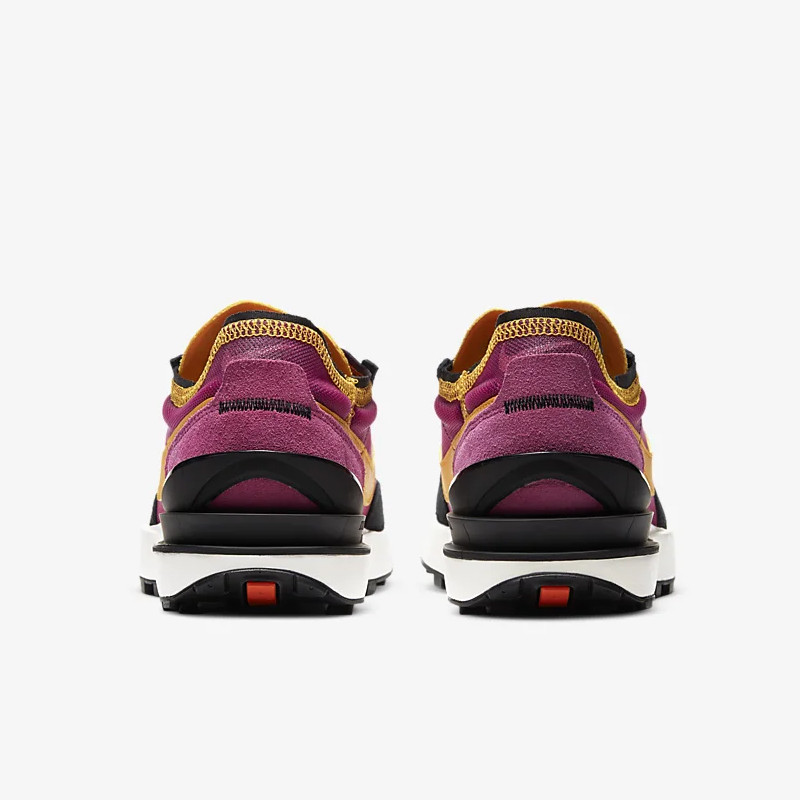 SEPATU SNEAKERS NIKE Wmns Waffle One