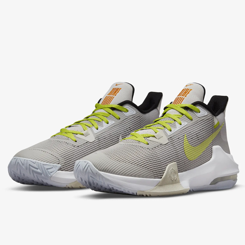 SEPATU BASKET NIKE Air Max Impact 3
