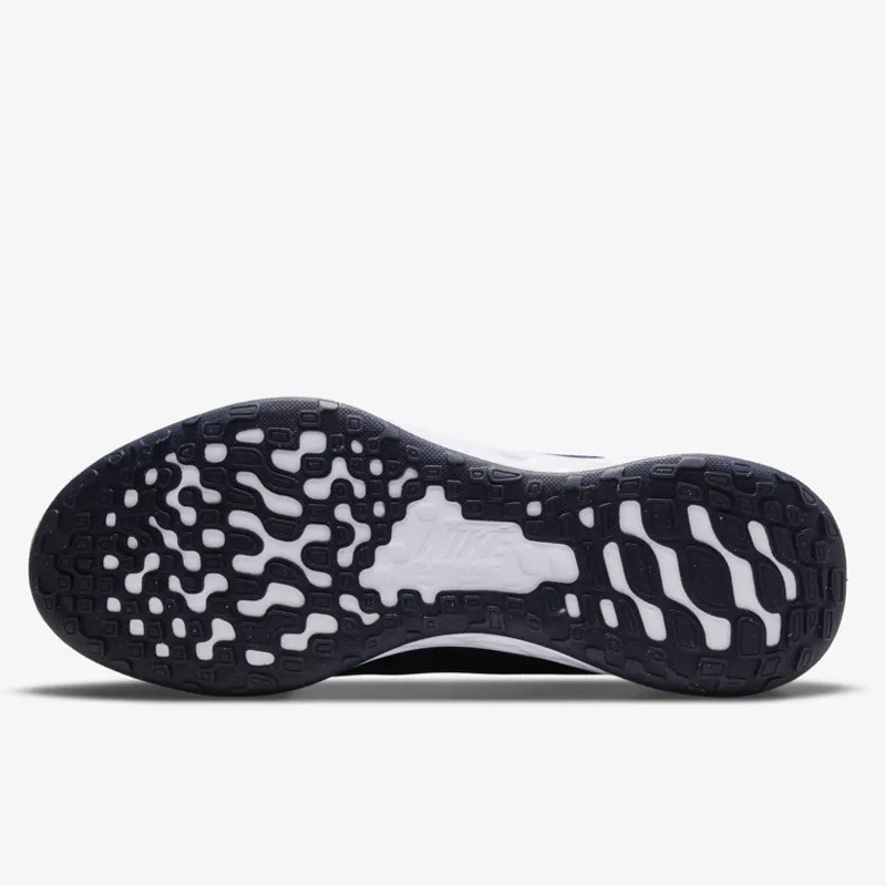 SEPATU LARI NIKE Revolution 6 Next Nature