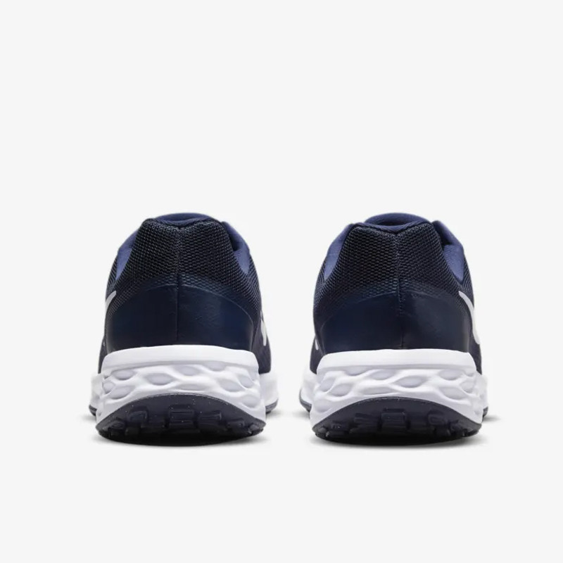 SEPATU LARI NIKE Revolution 6 Next Nature