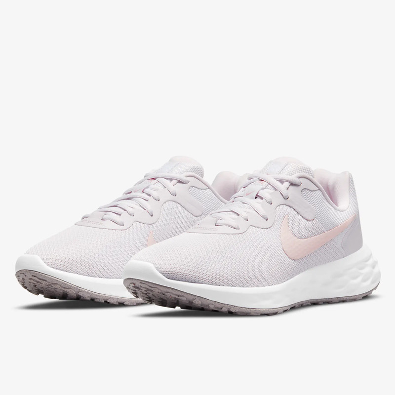 SEPATU LARI NIKE Wmns Revolution 6 Next Nature
