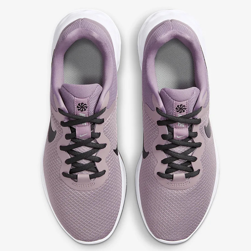SEPATU LARI NIKE Wmns Revolution 6 Next Nature
