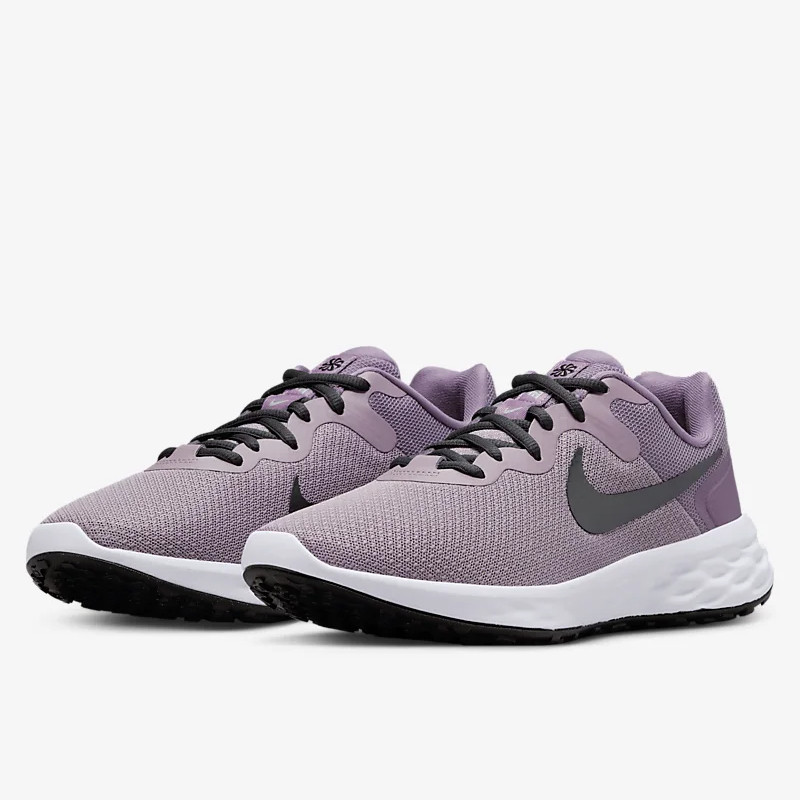 SEPATU LARI NIKE Wmns Revolution 6 Next Nature