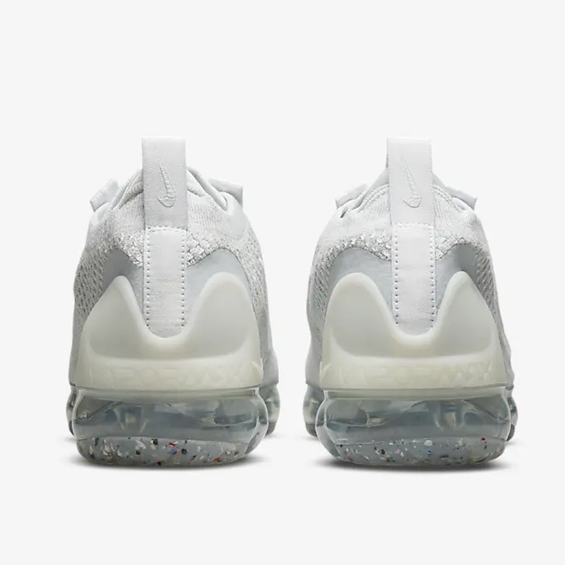 SEPATU SNEAKERS NIKE Wmns Air Vapormax 2021 FK