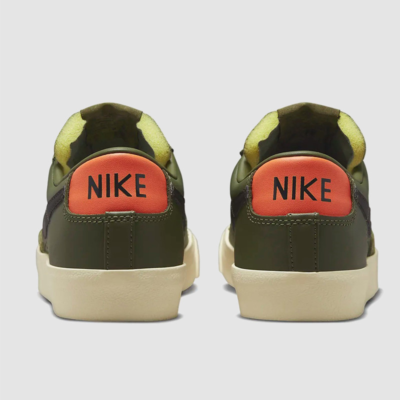 SEPATU SNEAKERS NIKE Wmns Blazer Low '77