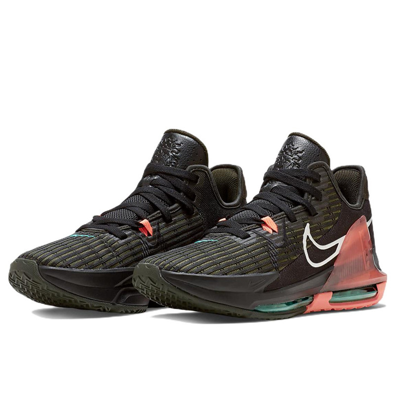 SEPATU BASKET NIKE LeBron Witness 6 EP
