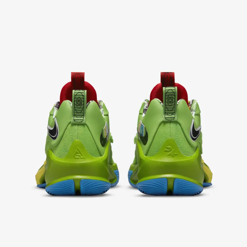 SEPATU BASKET NIKE Zoom Freak 3 Uno