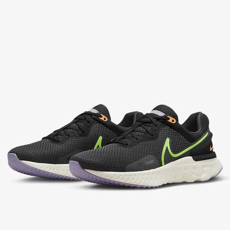 SEPATU LARI NIKE React Miler 3