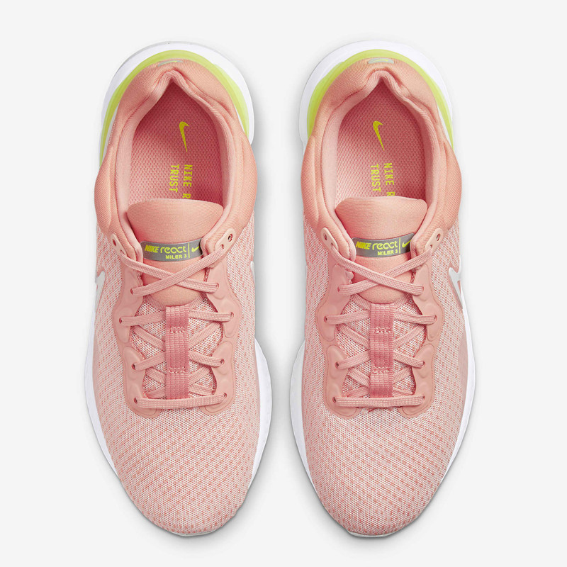 SEPATU LARI NIKE wmns React Miler 3