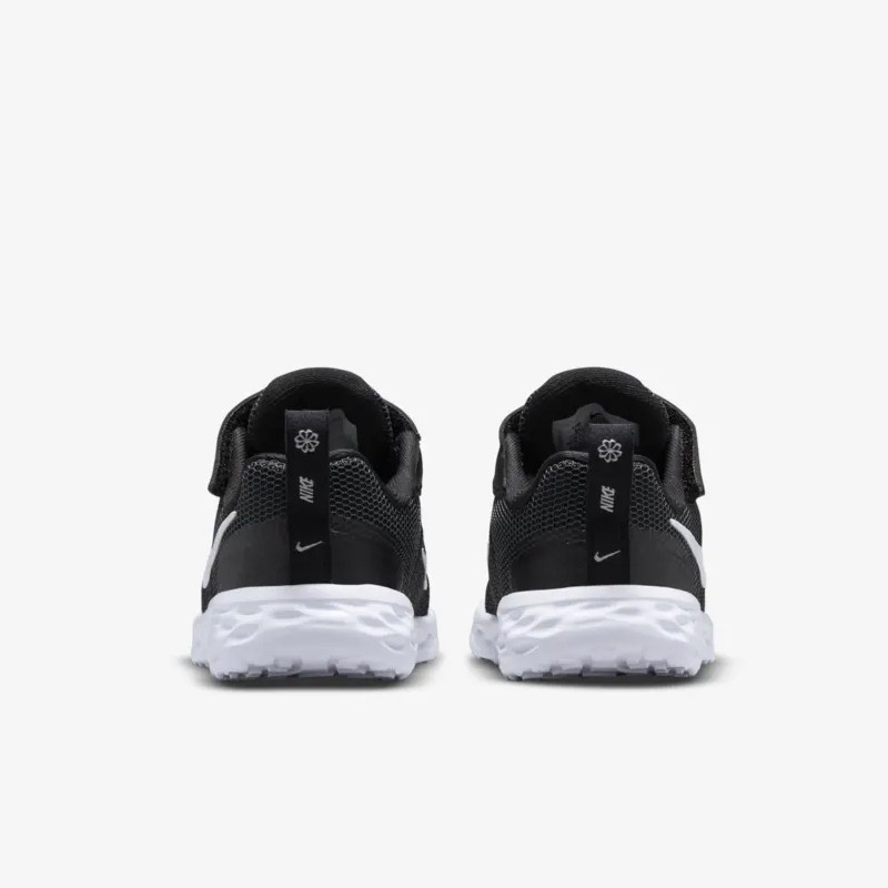 SEPATU SNEAKERS NIKE Revolution 6 TD