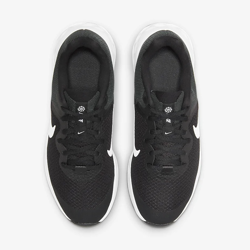 SEPATU LARI NIKE Revolution 6 GS