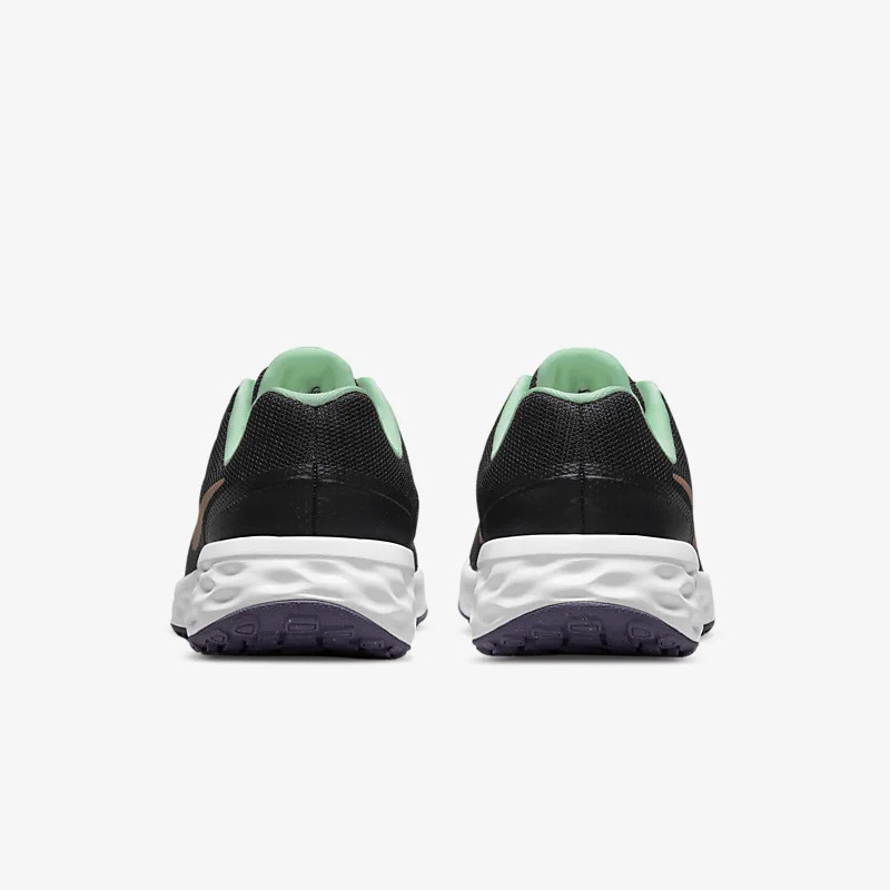 SEPATU LARI NIKE Revolution 6 GS