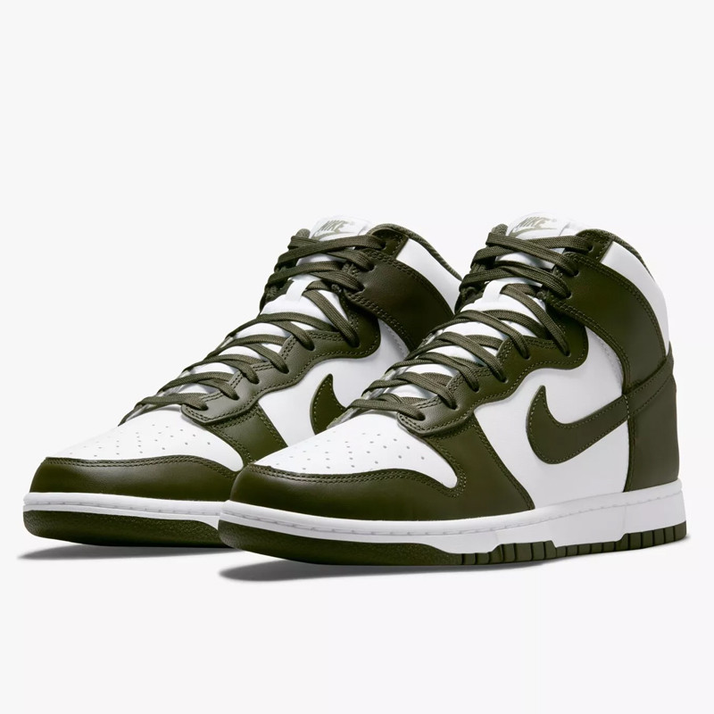 SEPATU SNEAKERS NIKE Dunk Hi Retro