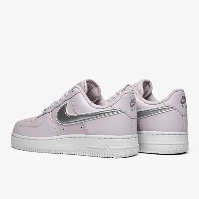 SEPATU SNEAKERS NIKE Wmns Air Force 1 '07 Essential