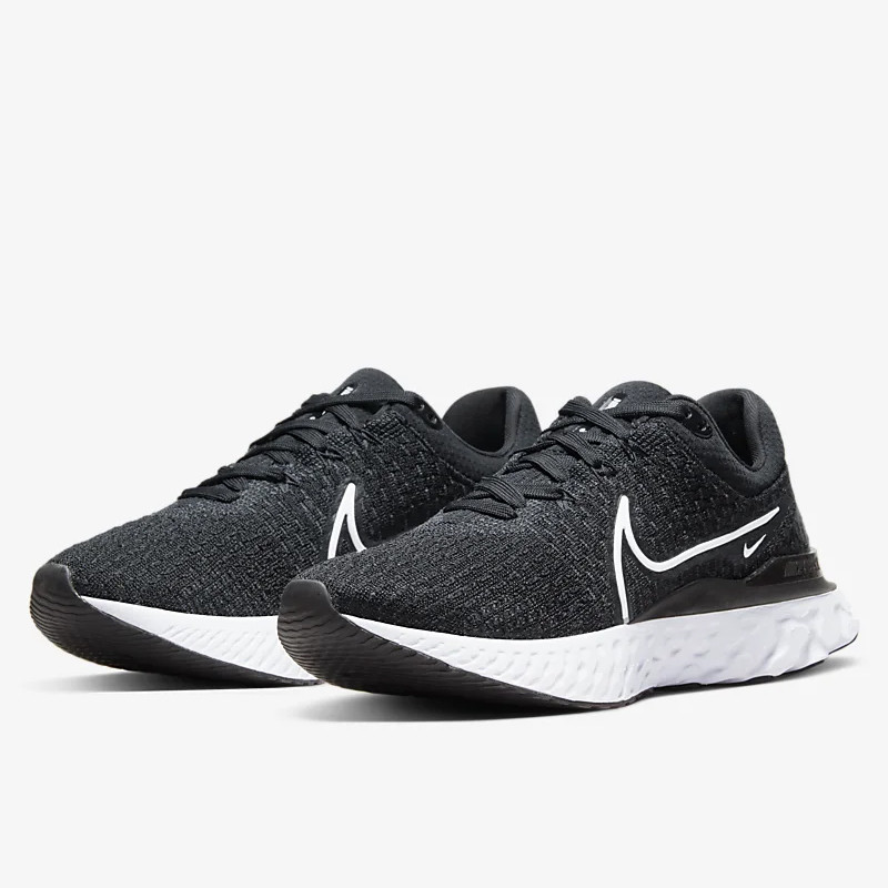 SEPATU LARI NIKE Wmns React Infinity Run Flyknit 3