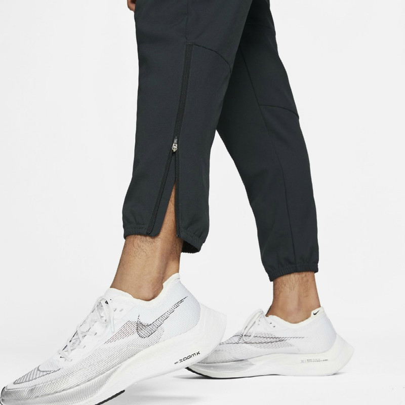 CELANA LARI NIKE Dri-FIT Challenger Wild Run Pants