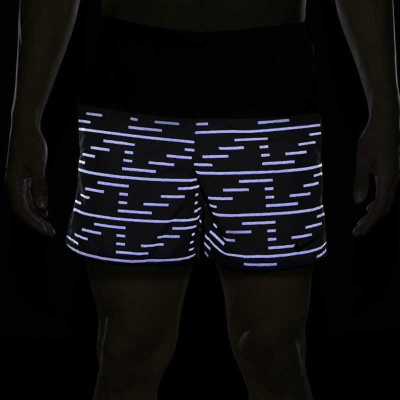 CELANA LARI NIKE Dri-FIT Challenger Flash Run Division Shorts