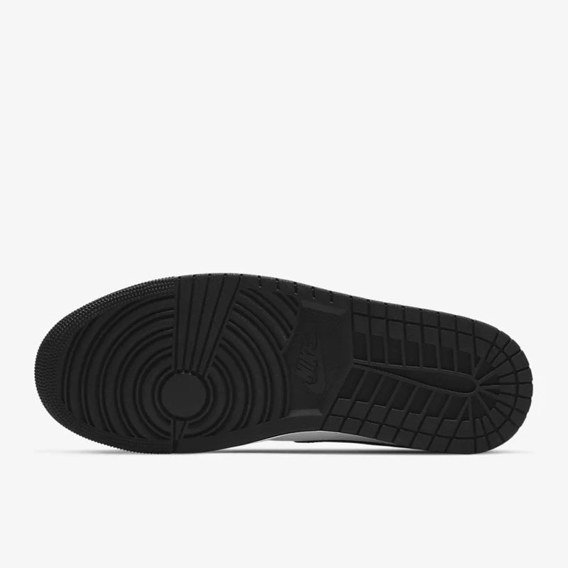 SEPATU BASKET AIR JORDAN Aj 1 Mid SE