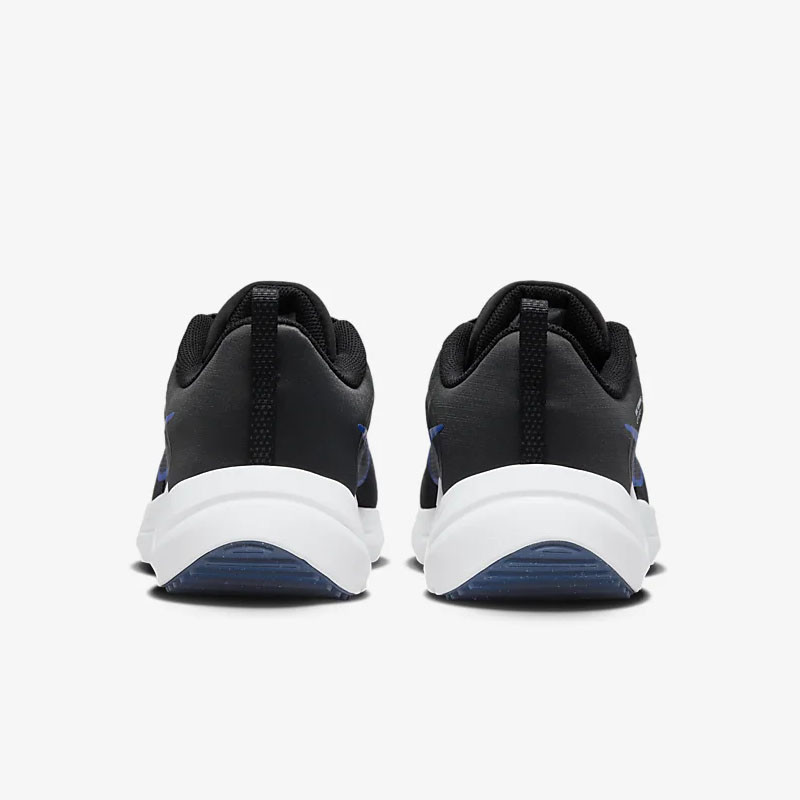 SEPATU LARI NIKE Downshifter 12