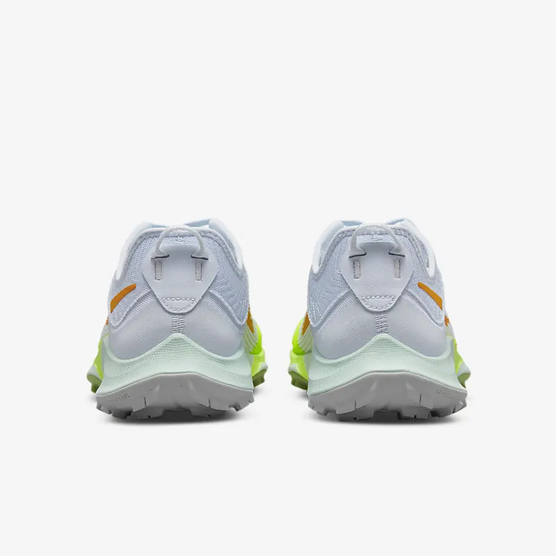 SEPATU TRAIL NIKE Air Zoom Terra Kiger 8