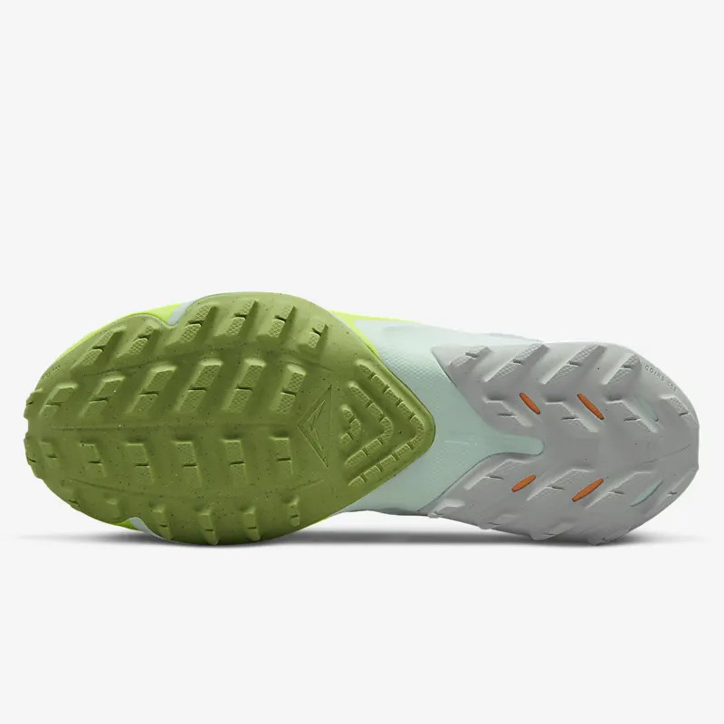SEPATU TRAIL NIKE Air Zoom Terra Kiger 8