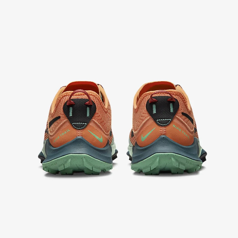 SEPATU TRAIL NIKE Wmns Terra Kiger 8