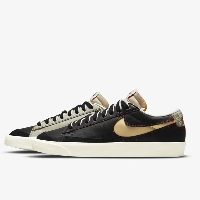 SEPATU SNEAKERS NIKE Blazer Low '77 PRM
