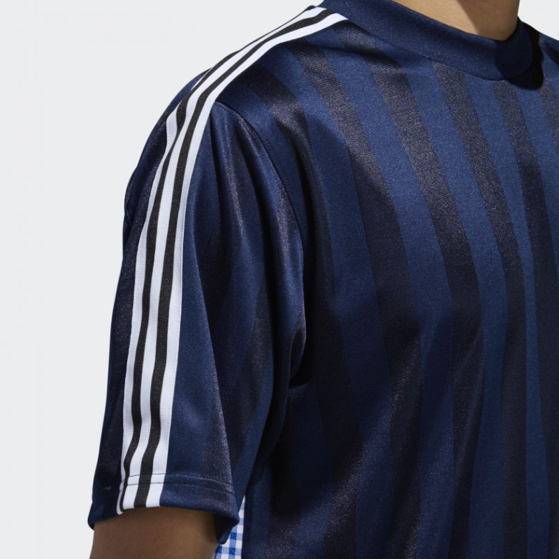 BAJU SNEAKERS ADIDAS B-Side Jersey