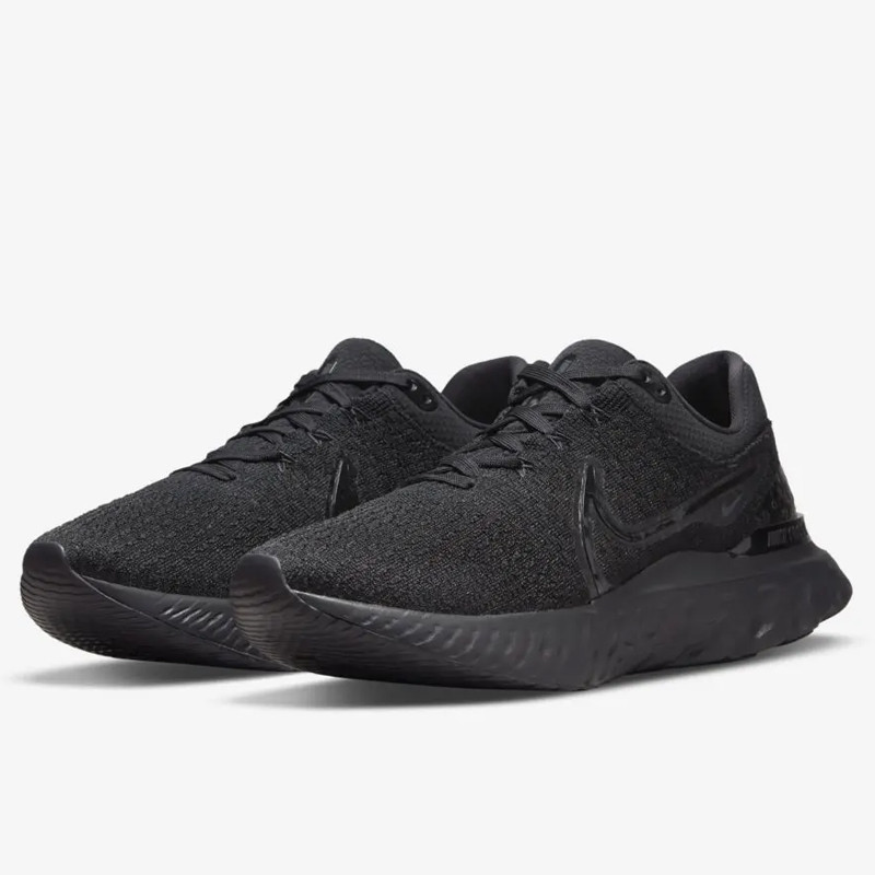 SEPATU LARI NIKE React Infinity Run Flyknit 3