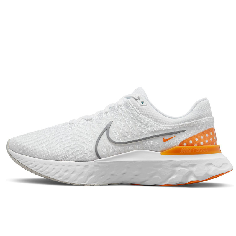 SEPATU LARI NIKE React Infinity Run Flyknit 3