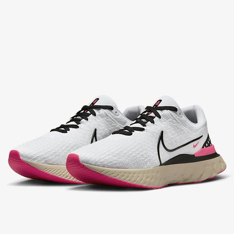 SEPATU LARI NIKE React Infinity Run Flyknit 3