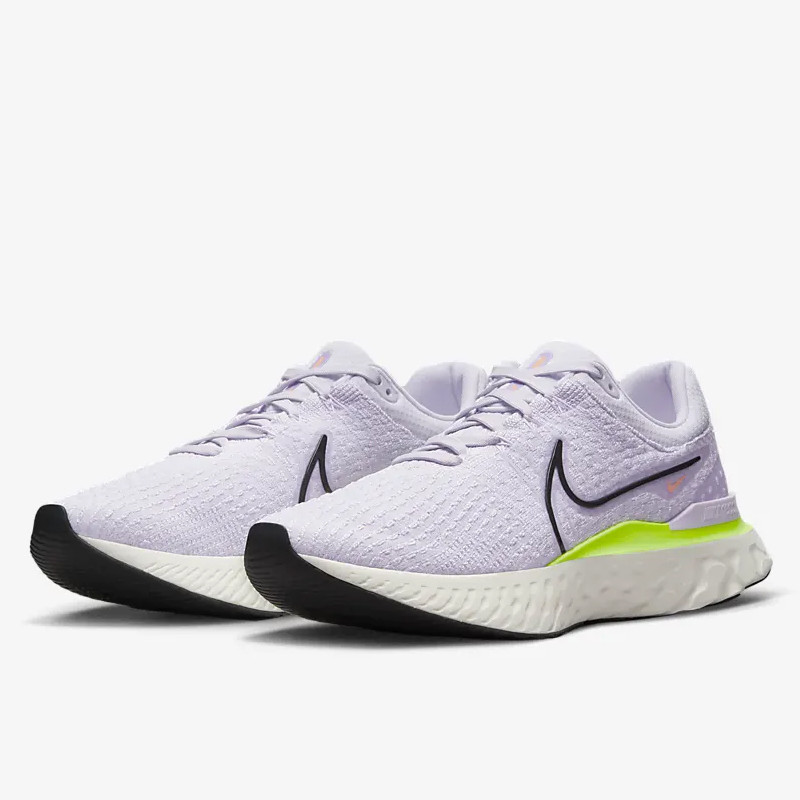 SEPATU LARI NIKE React Infinity Run Flyknit 3