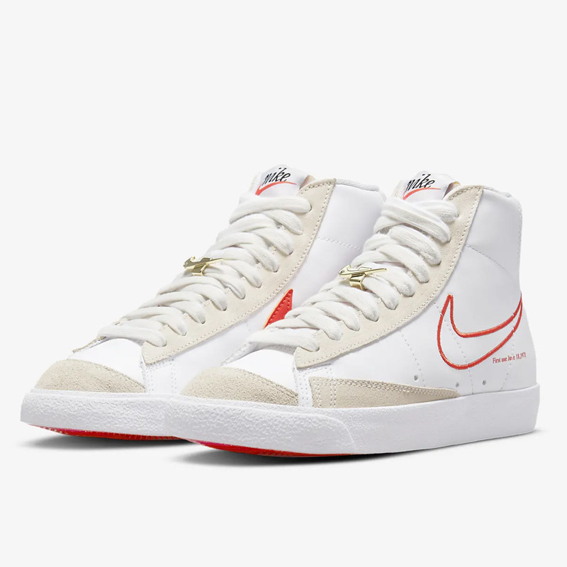SEPATU SNEAKERS NIKE Wmns Blazer Mid '77 SE