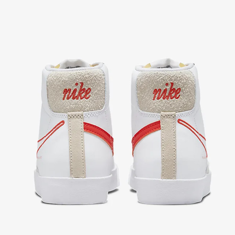 SEPATU SNEAKERS NIKE Wmns Blazer Mid '77 SE