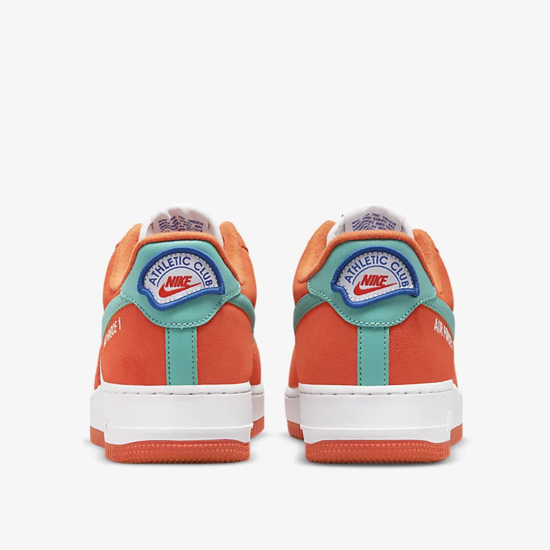 SEPATU SNEAKERS NIKE Air Force 1 '07 LV8